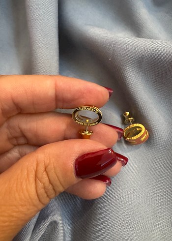 Beden kırmızı Renk Hermes küpe