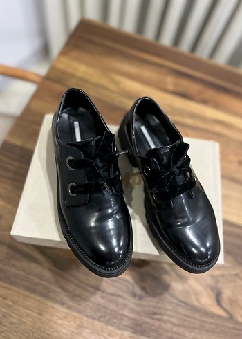 Bershka makosen ayakkabı - Görsel 2