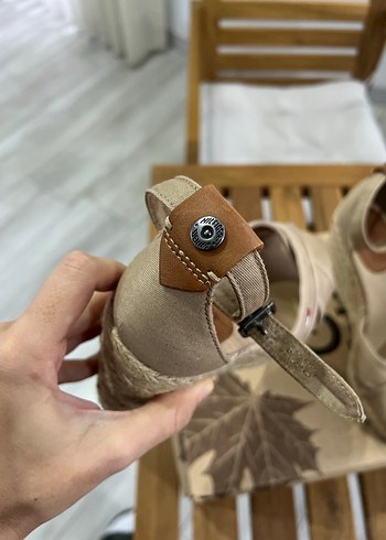 Tommy hilfiger dolgu topuk ayakkabı - Görsel 4