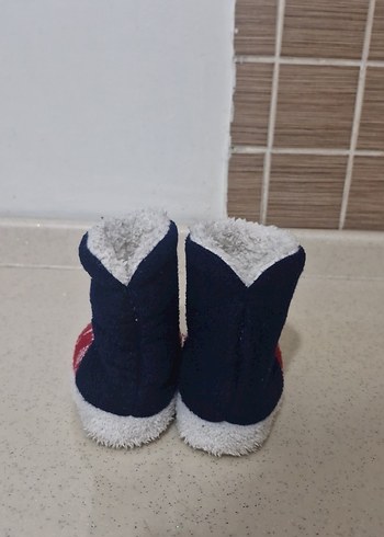 Kız Çocuk Renkli Nakışlı Sıcak Panduf - Görsel 5