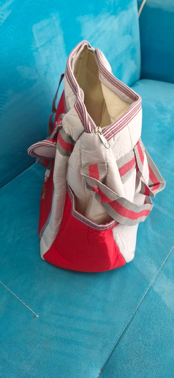 Nakışlı Kırmızı Bebek Çantası ve ana kucağı - Görsel 4