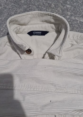 Erkek cocuklar icin 9-10 yasa uygun beyaz renk gömlek - Görsel 3