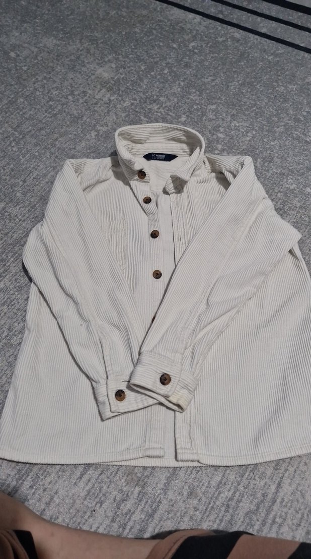 Erkek cocuklar icin 9-10 yasa uygun beyaz renk gömlek - Görsel 2