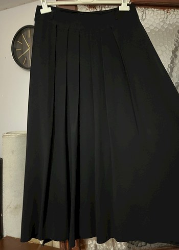 Siyah Pilili Uzun Kadın Etek - Görsel 2