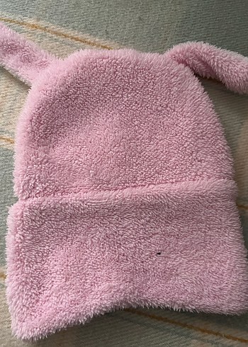 Pembe Nakışlı Çocuk Bere Kulaklı - Görsel 2