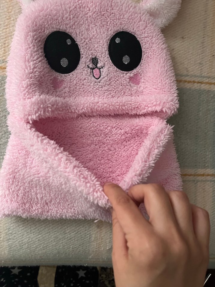 Pembe Nakışlı Çocuk Bere Kulaklı - Görsel 3