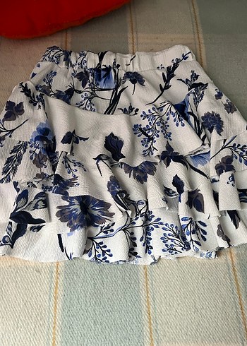 Mavi Çiçekli Volanlı Mini Etek - Görsel 2