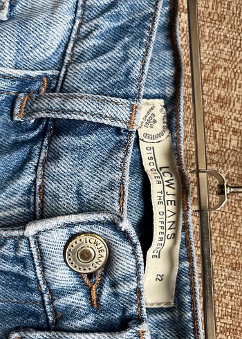 xs Beden Nakışlı Mavi Mini Denim Şort