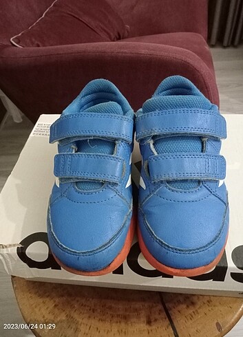 Adidas Adidas