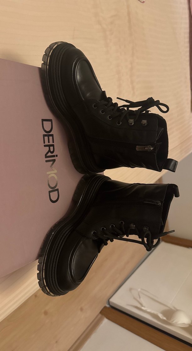 Siyah Deri Goth Platform Topuklu Kadın Bot - Görsel 2