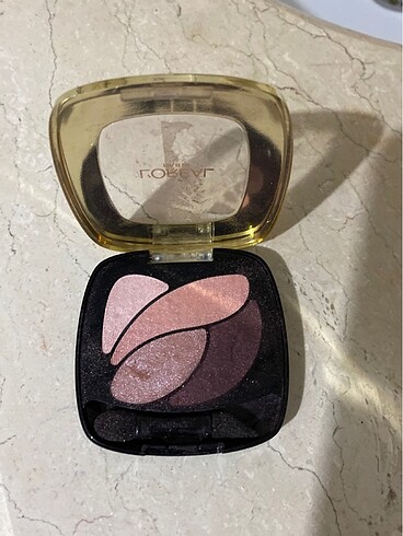 L'Oréal Paris Loreal far