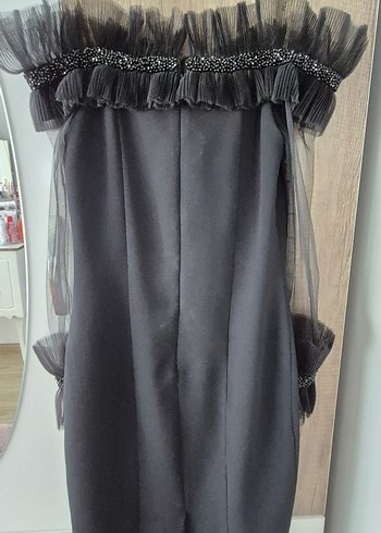 Askılı Volanlı Siyah Uzun Abiye Elbise - Görsel 3