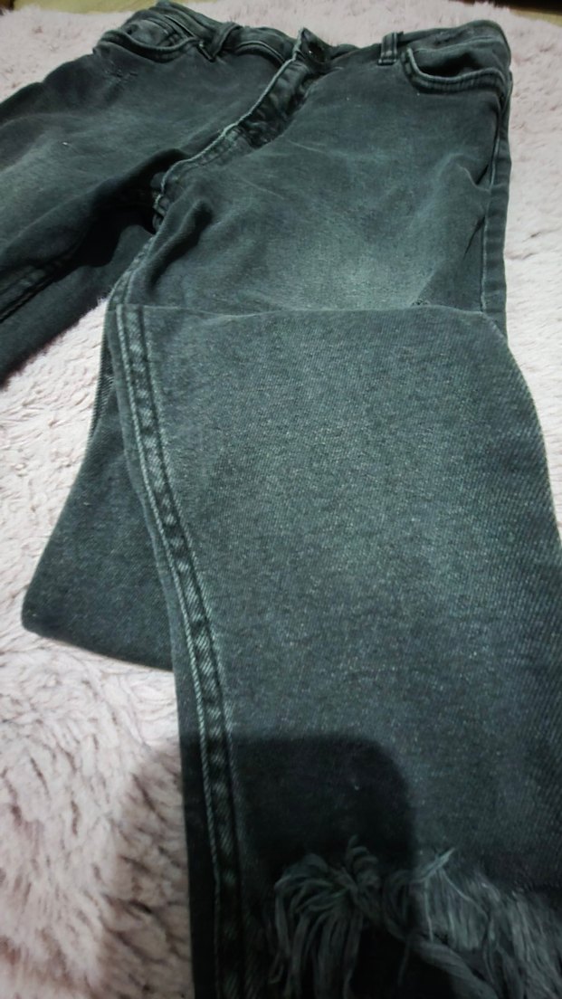 Gri Yırtık Detaylı Kadın Denim Jean - Görsel 4