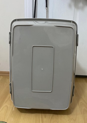 Kapaklı Beyaz Kedi Tuvalet Kabı ve Aksesuarları - Görsel 6