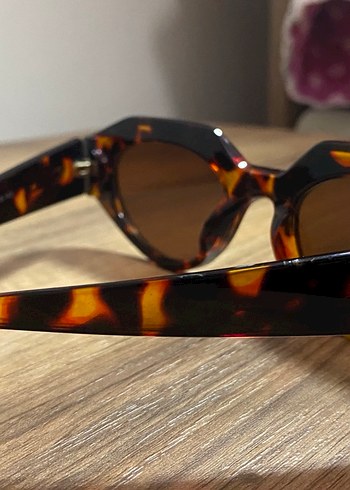 Kahverengi Tokalı Kadın Gözlüğü - Görsel 3