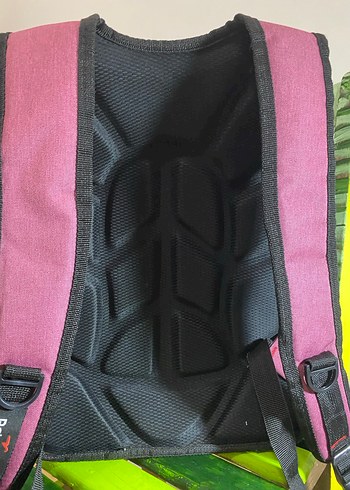 Fermuarlı Mor Kadın Sırt Çantası - Görsel 4