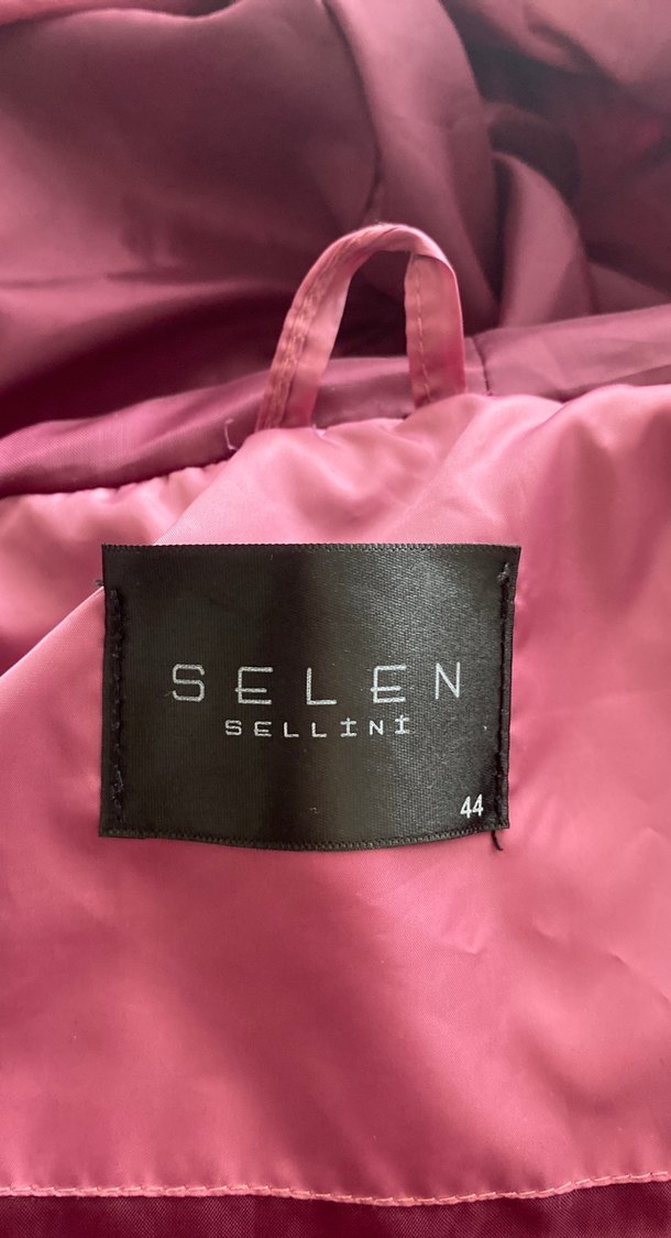 Boynerden Kapüşonlu Şişme Mont  44 Beden - Görsel 5