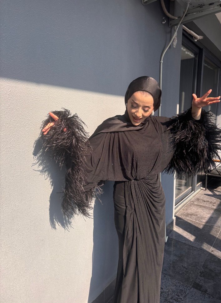 Drapeli Siyah Uzun Kollu Gotik Kadın Abiye Elbise - Görsel 3