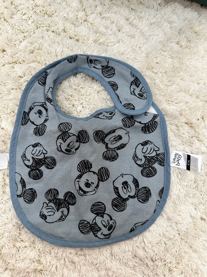 Gri Desenli Bebek Önlüğü Mickey Mouse - Görsel 2