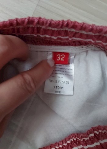 32 Beden kırmızı Renk Kırmızı Beyaz Çizgili Erkek Pantolonu
