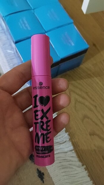 Essence maskara