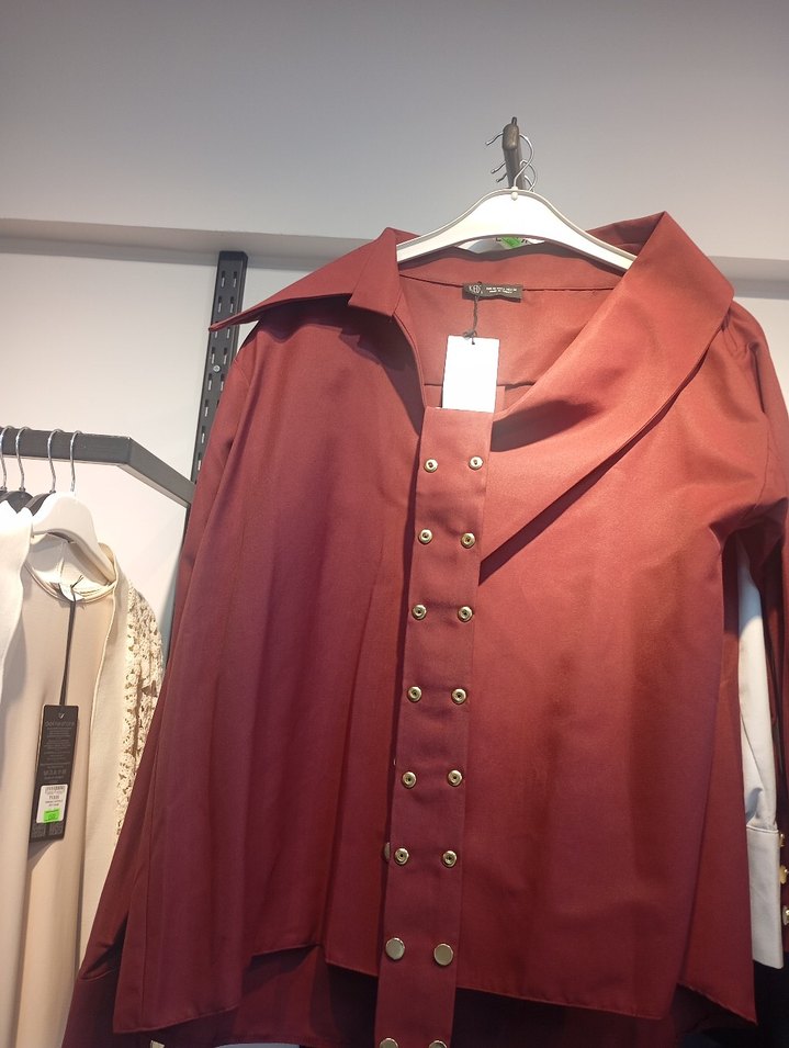 Düğmeli Beyaz Midi Kadın gömlek - Görsel 2