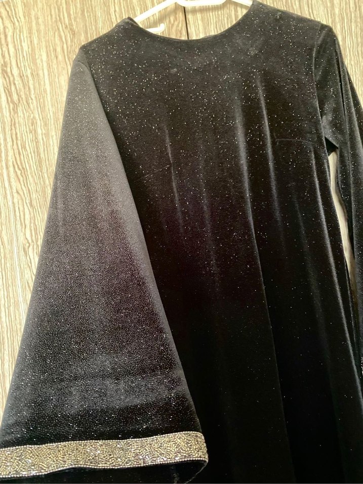 Uzun Siyah Gotik Kadın Elbise - Görsel 2