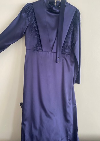 Gece mavisi
 Uzun Parlak Kadın - Görsel 3