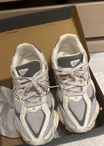 New Balance NEW BALANCE 9060