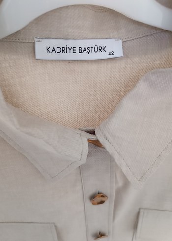 Diğer Bej Keten Düğmeli Kadın Gömlek