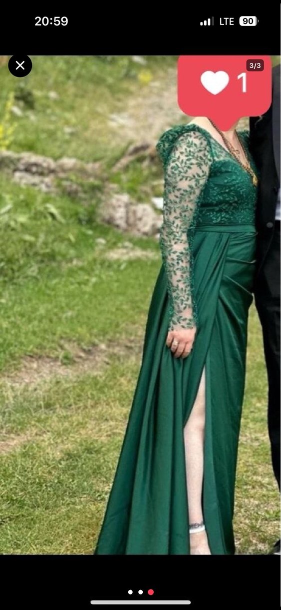 Uzun Kollu V Yakalı Yeşil Abiye Elbise - Görsel 3