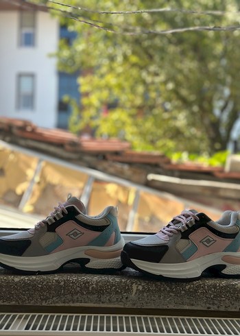 Spor Ayakkabı - Görsel 3