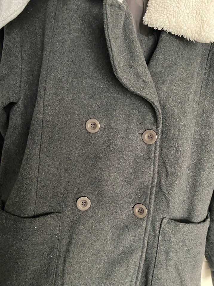 Çift Düğmeli Yünlü Gri Kaban - Görsel 4