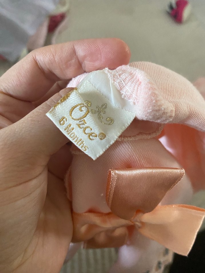 Pembe Payetli ve Nakışlı Bebek Kız Takımı - Görsel 2