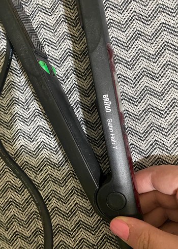 Bordo Dijital Ekranlı Saç Düzleştirici Braun - Görsel 4