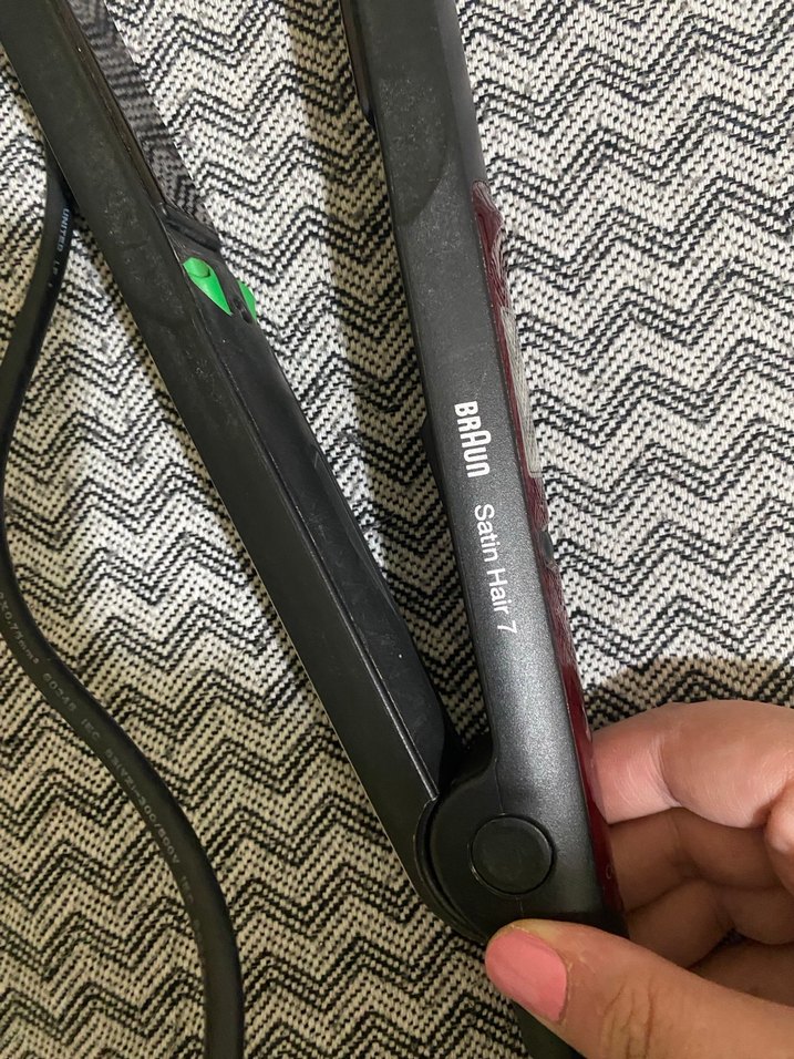 Bordo Dijital Ekranlı Saç Düzleştirici Braun - Görsel 4