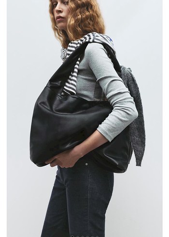 pull&bear Siyah Deri Kadın Omuz Çantası - Görsel 4