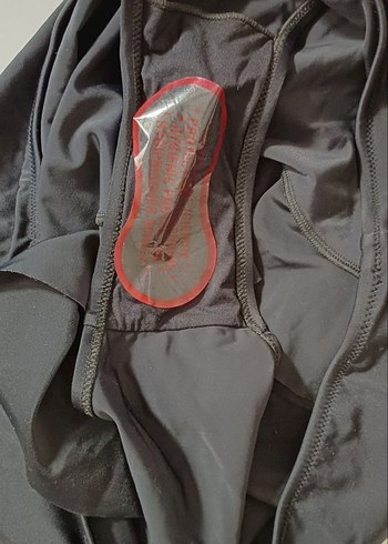 Siyah Fırfırlı Bikini Altı - Görsel 4