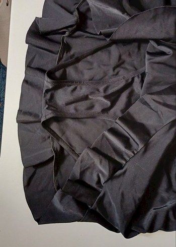 Siyah Fırfırlı Bikini Altı - Görsel 2