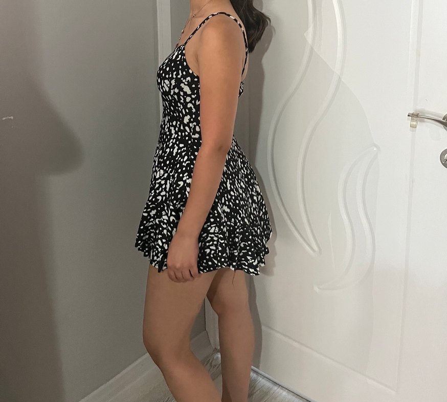 Siyah askılı şort tulum - Görsel 2