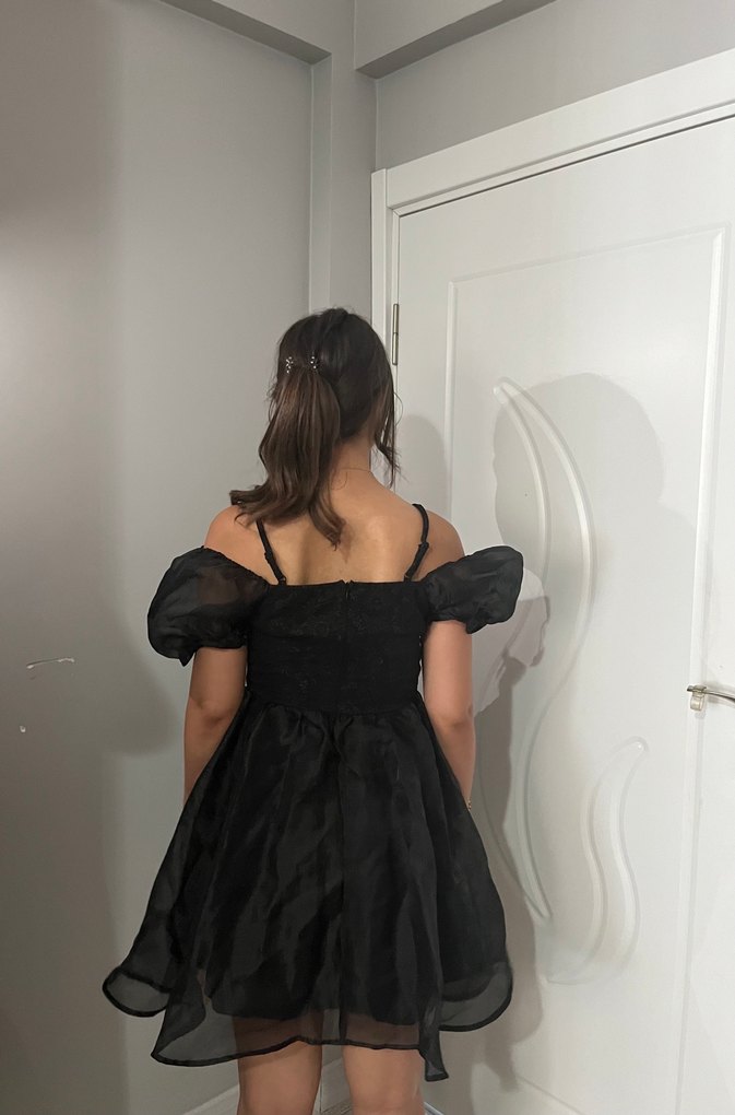 Siyah askılı mini elbise - Görsel 2