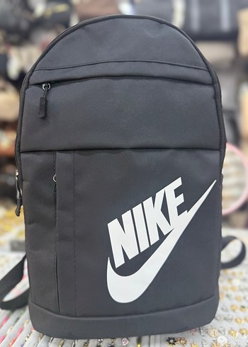 Nike Siyah Fermuarlı Unisex Sırt Çantası
