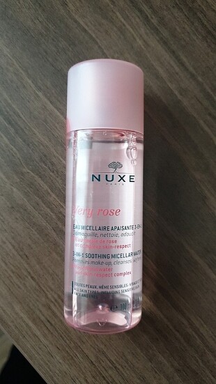 Nuxe Very Rose 