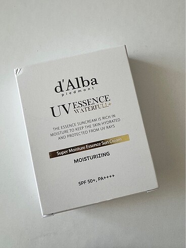 d?Alba Super Moisture Essence Sun Cream