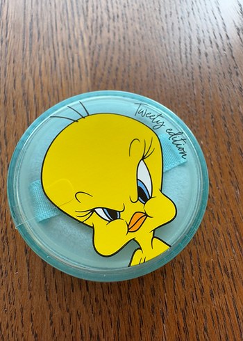  Beden Innisfree Tweety Edition