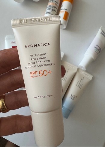  Beden Renk Dr.G Vitaclear ve Aromatica güneş koruyucu