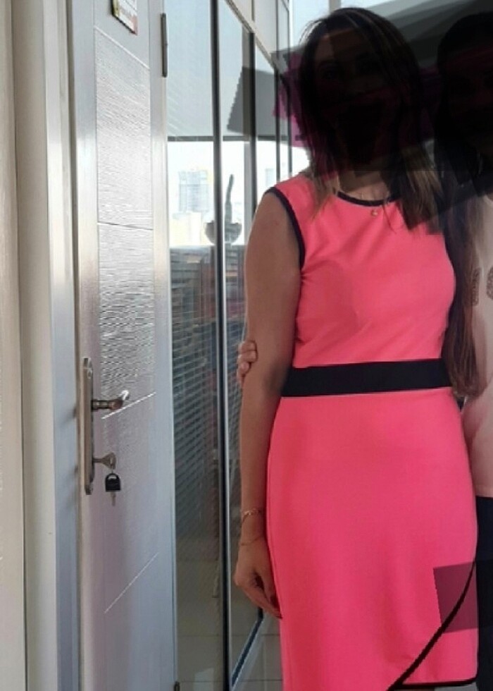 Rahat ve şık elbise - Görsel 4