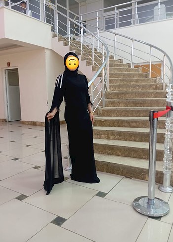 Siyah Uzun Drapeli sendy balık Elbise