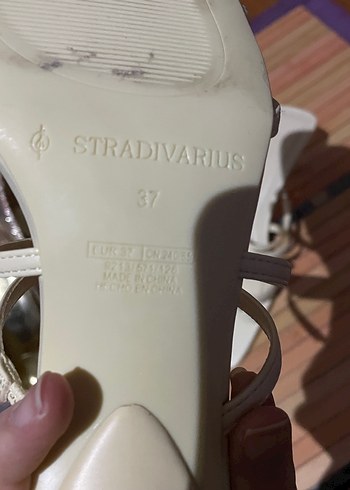 Beyaz Minimalist Topuklu Kadın Sandalet - Görsel 2