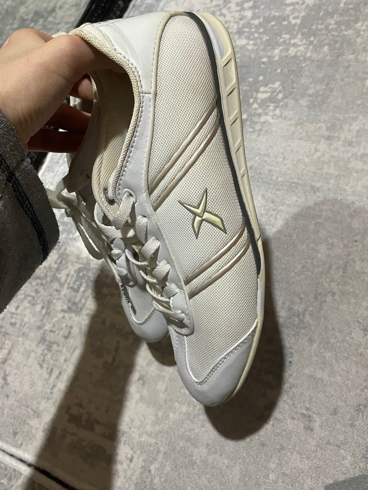 Beyaz Bağcıklı Kadın Spor Ayakkabı - Görsel 3